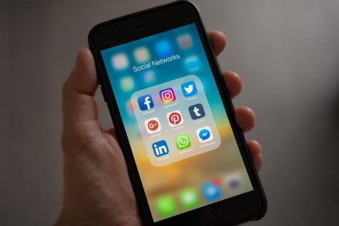 Ways to Avoid Social Media Influence