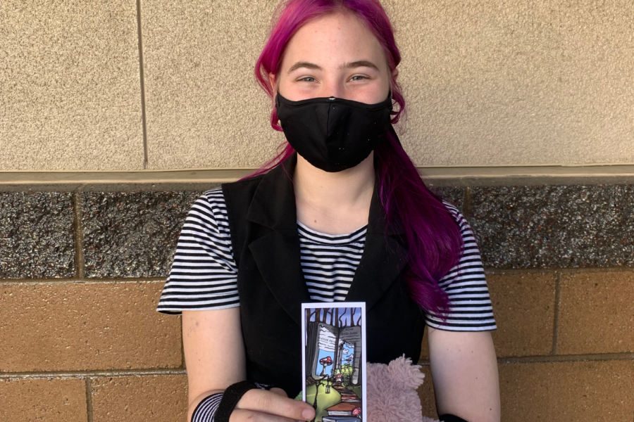 Battle of the bookmarks: Senior Alexus Diets takes first in bookmark contest
