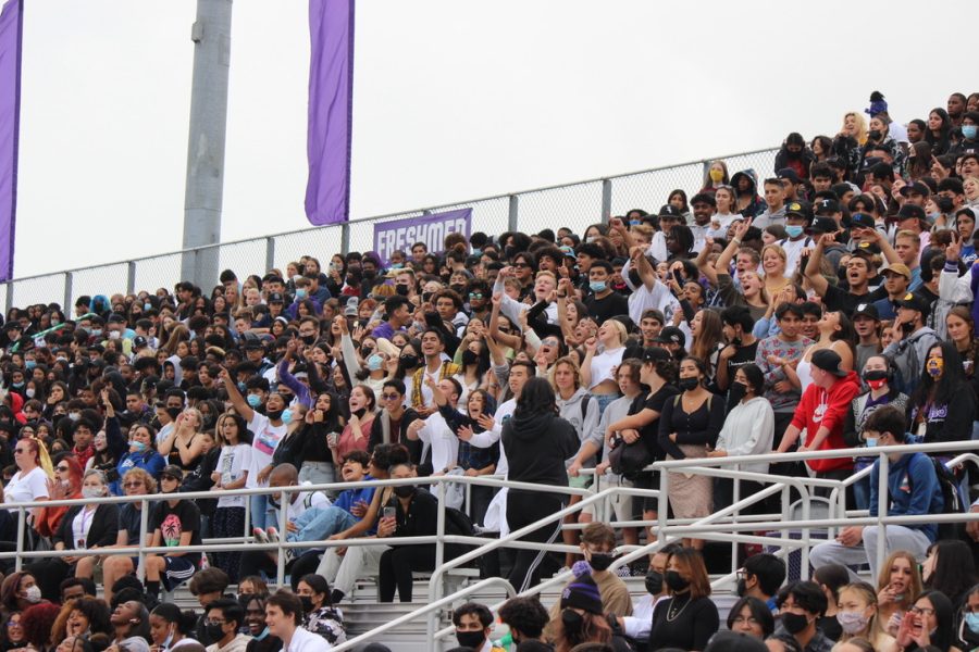 Seniors+enthusiastically+watch+the+second+Homecoming+Rally+on+Thursday%2C+Oct.+7