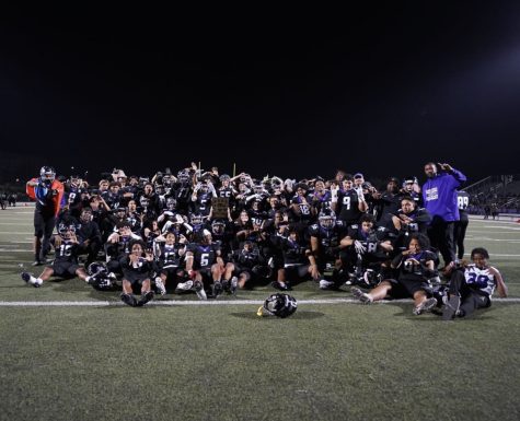 The RCHS varsity football team poses after being name Baseline League Champions