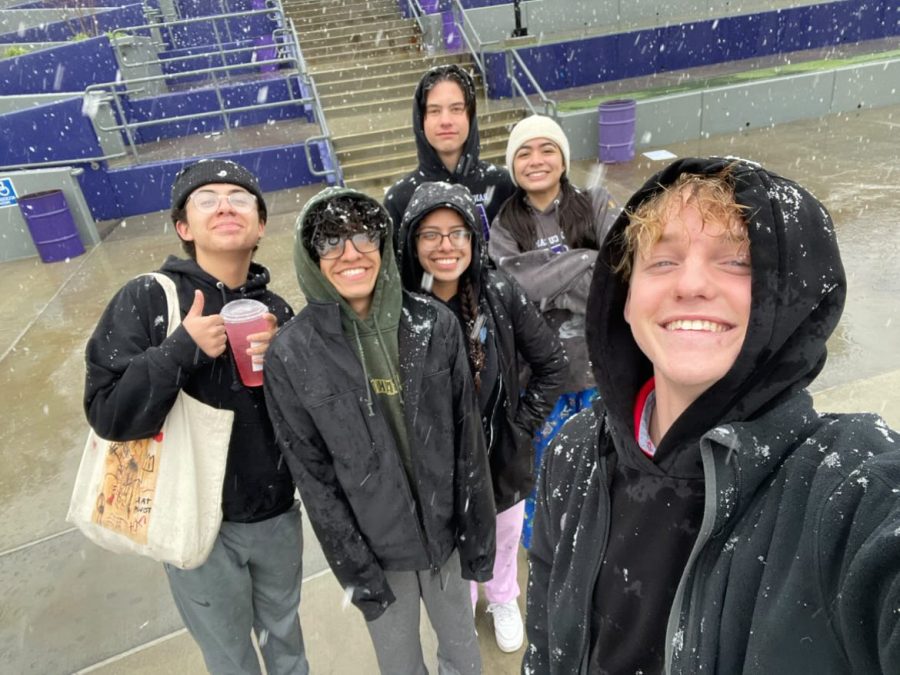 Students in ASB celebrate and enjoy the snow on Saturday, Feb. 25.