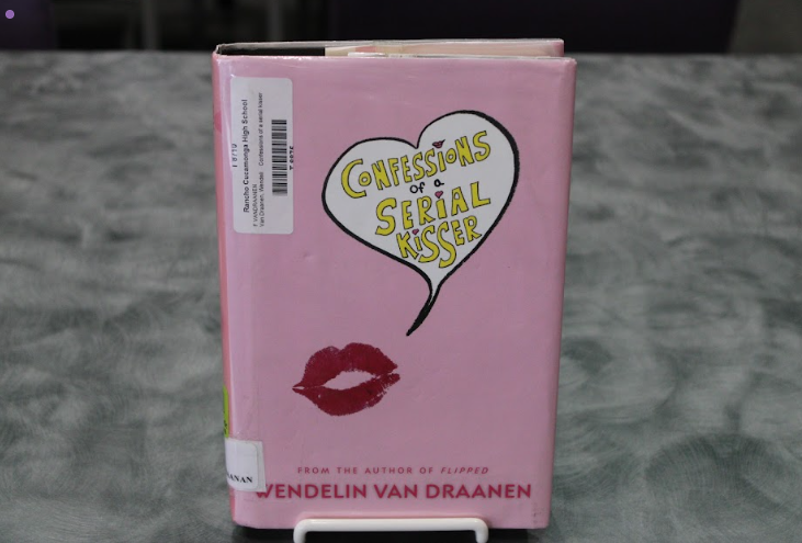 Evangeline becomes enamored with the goal of finding the perfect kiss, she meets with many guys hoping to find that magical moment only to find her own insecurities. -Caption by Jessica Simpson 