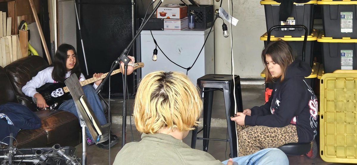 Hunky Dori holds a band meeting.