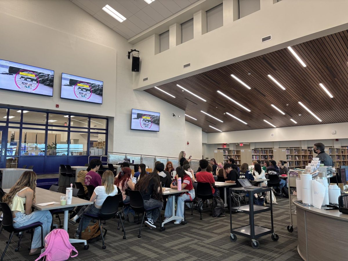 A class of students visit the library on its opening day on Thursday, Sept. 4 to hear about college and career readiness. 