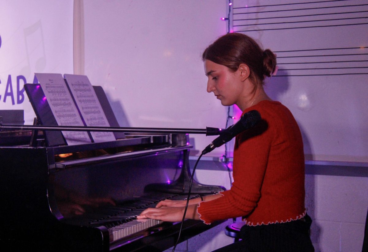 Kristina Kravchuk playing her piano piece, "Kumru Ballad" Op.12 by Fazil Say